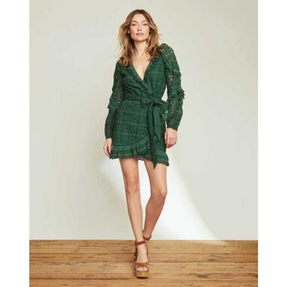Veronica Beard Julia Wrap Dress Sz 6 Forest Green Embroidered Eyelet Ruffle Trim